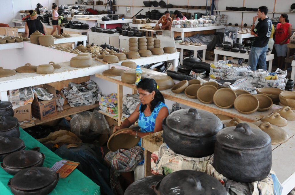 Data 20_08_2009 - ES - Vitória - Galpão das paneleiras em Goiabeiras - Editoria Cidade - Foto Carlos Alberto Silva
