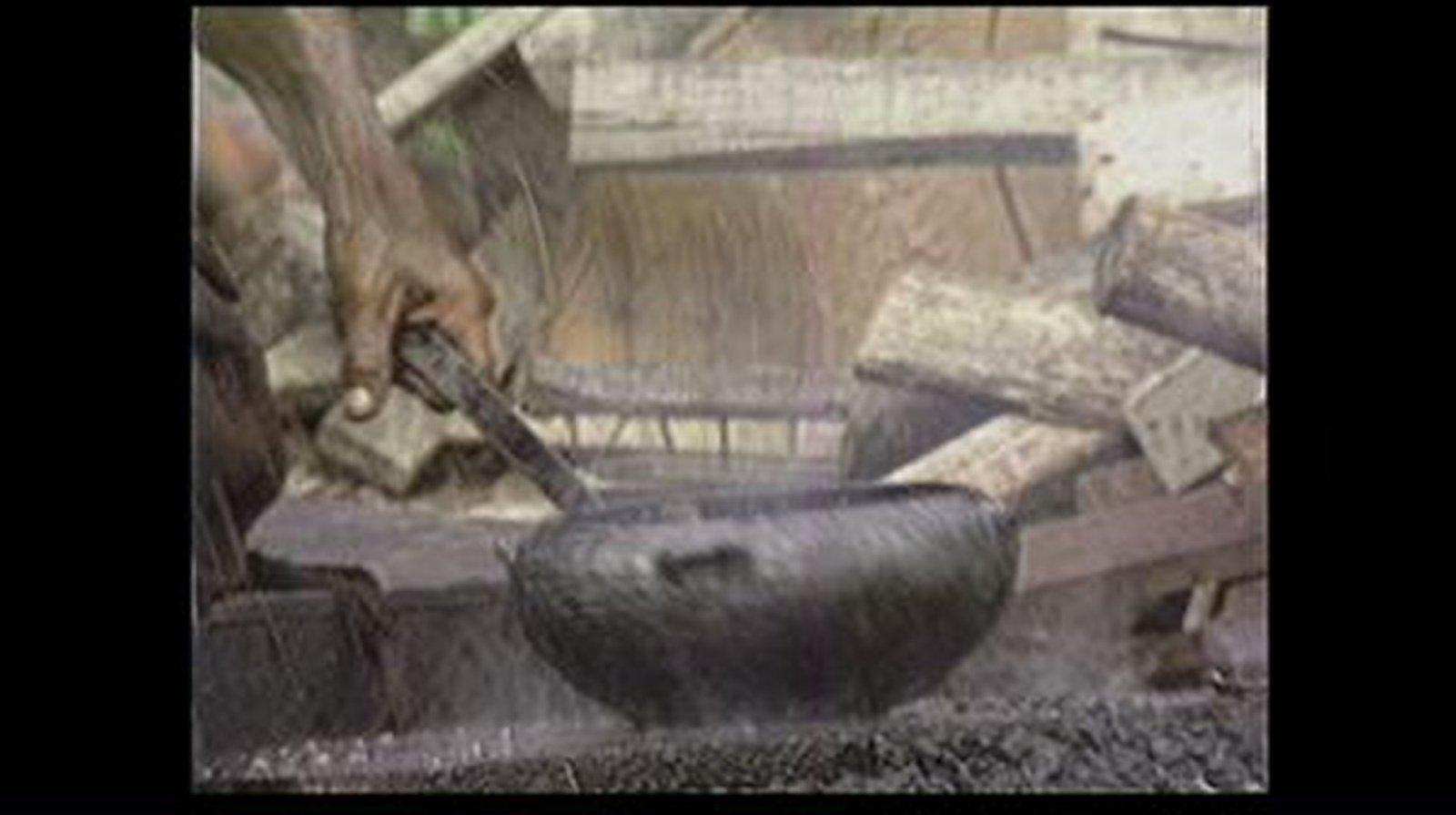 Paneleiras trabalhando